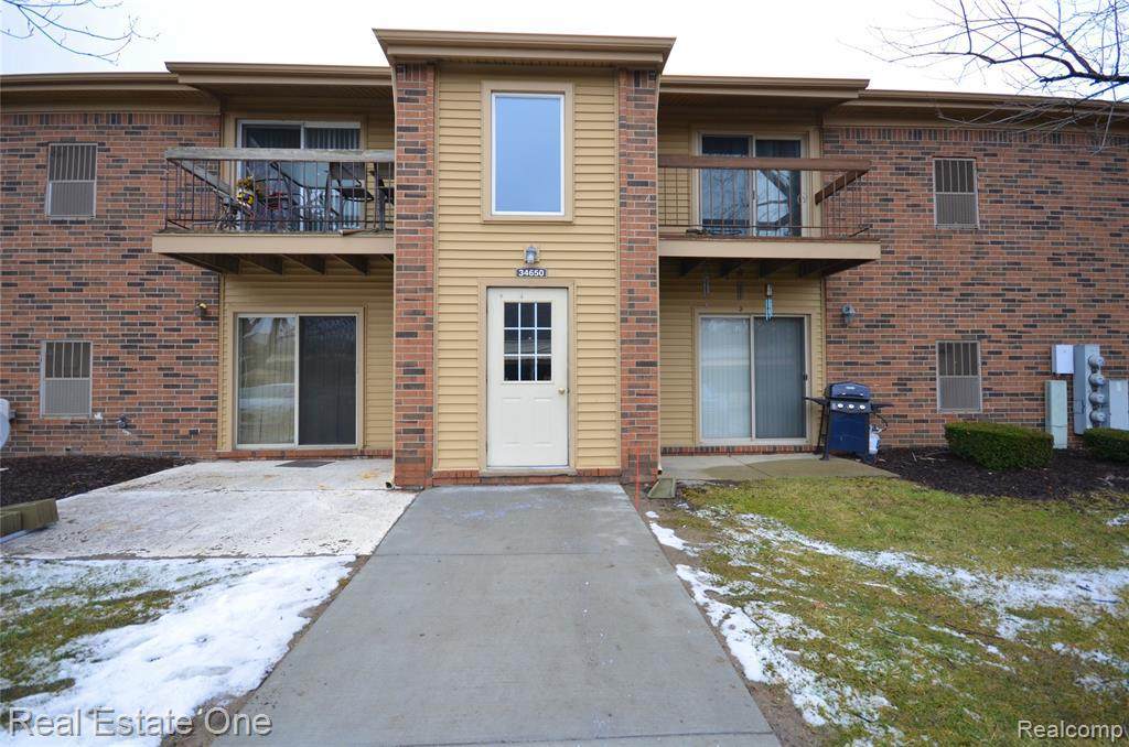 34650 Clarkson Dr W - Photo 1