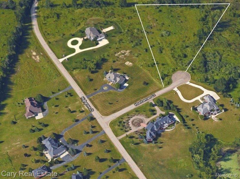 9033 Huntsman Circle - Photo 1