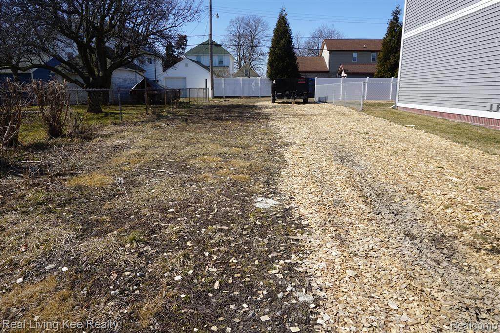 1768 4th Street - Photo 1