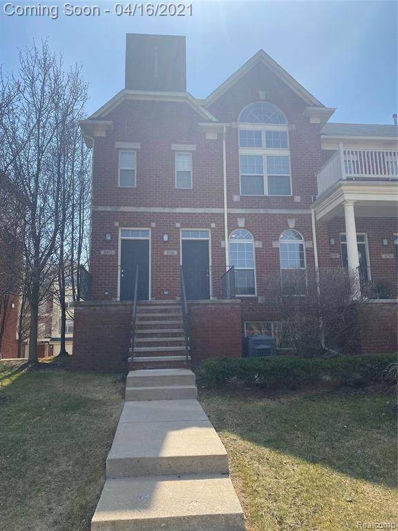 3046 Camden Drive - Photo 1
