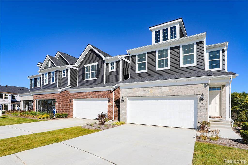 4770 Broomfield Way - Photo 1