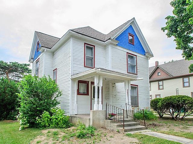 208 Ann Arbor Street - Photo 1