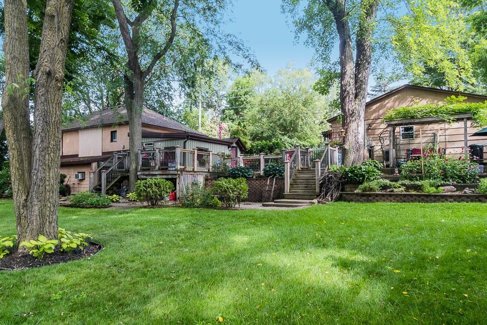 429 Middle Street - Photo 1
