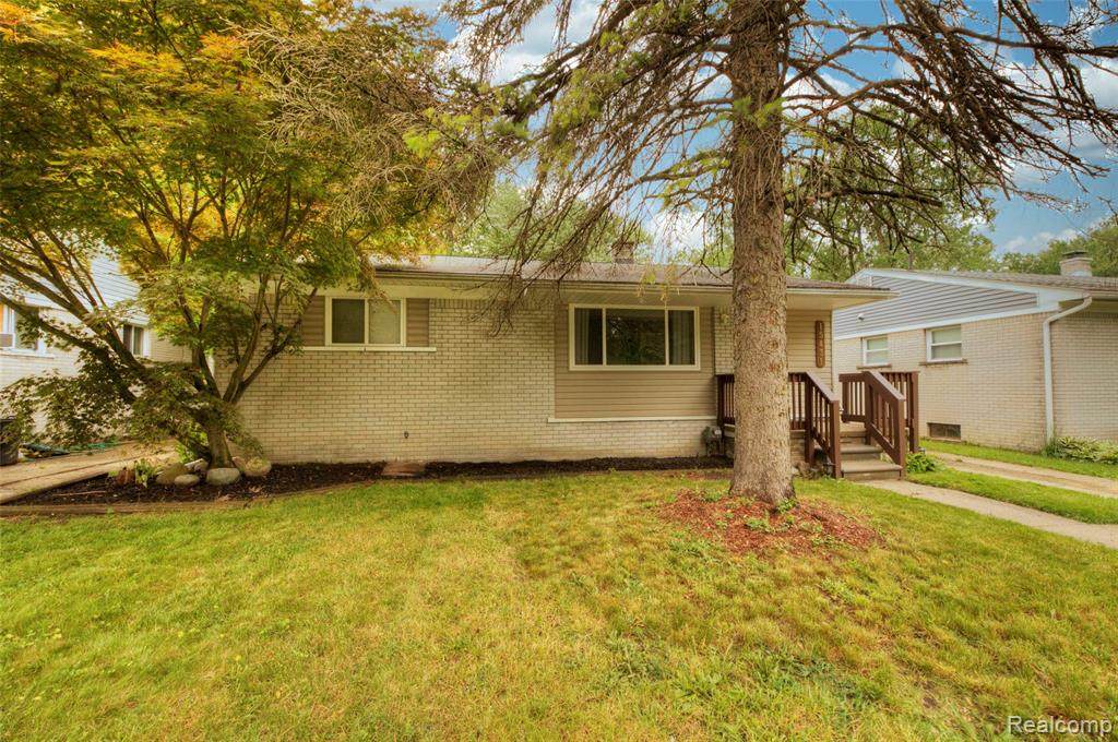15431 Deering Street - Photo 1