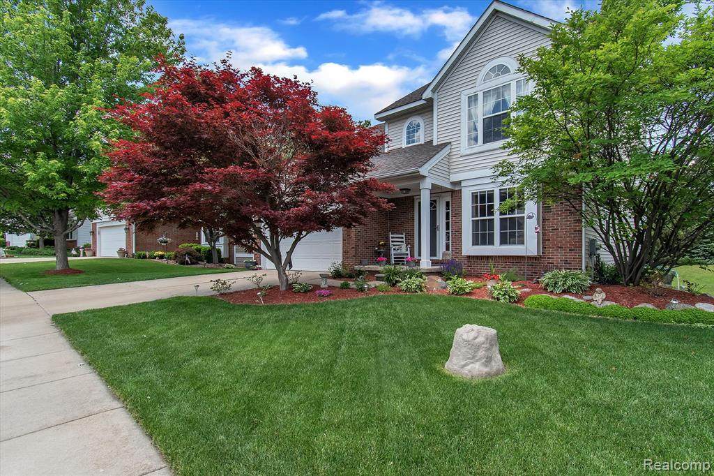 5137 Northfield - Photo 1