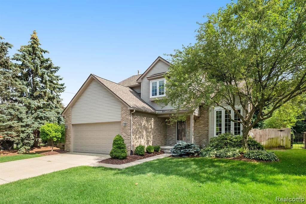 40905 Greystone Boulevard - Photo 1
