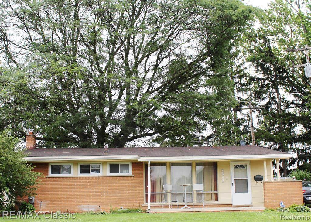 9602 Hartel Street - Photo 1