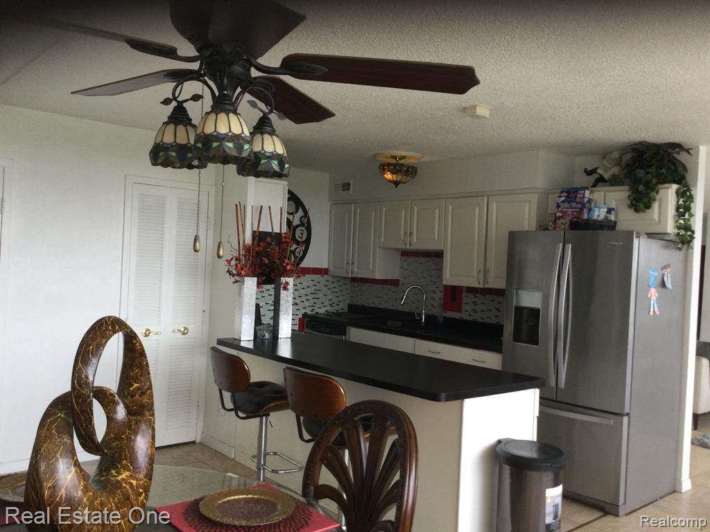 8900 Jefferson Avenue - Photo 1