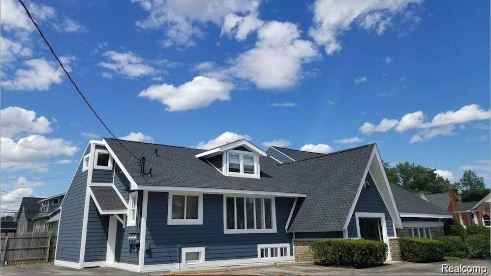 1176 Main Street - Photo 1