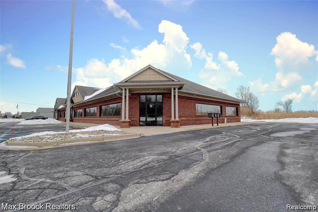 10127 Marine City Hwy - Photo 1