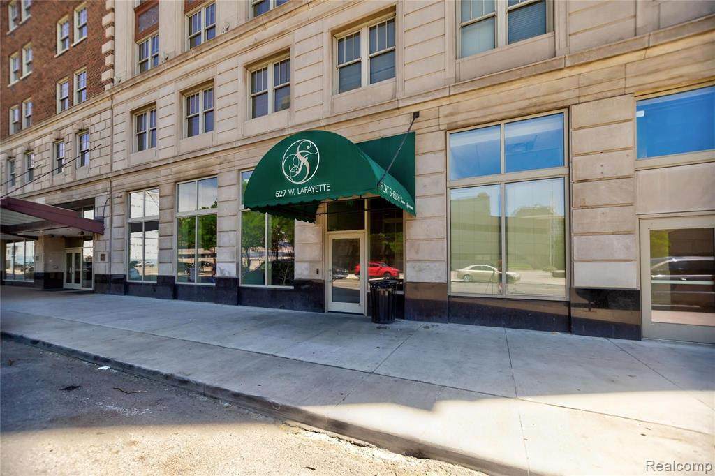 525 Lafayette Boulevard - Photo 1