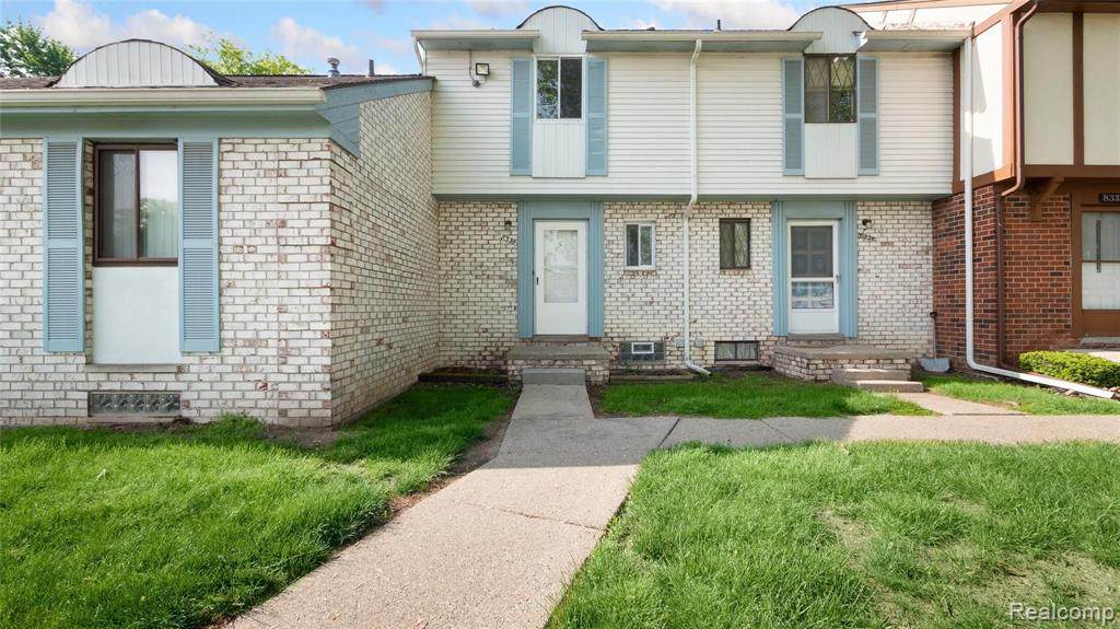 8336 Hickory Drive - Photo 1