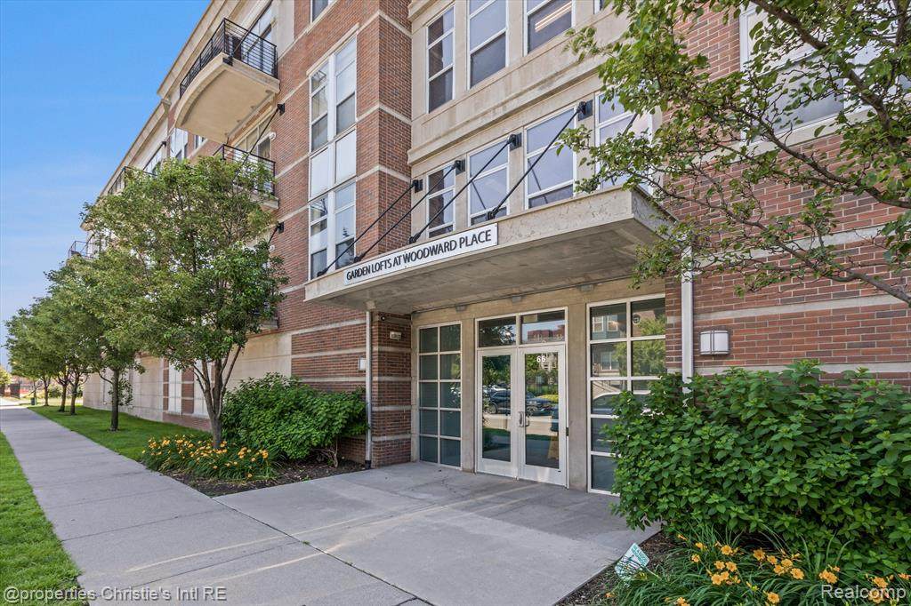 66 Winder Street - Photo 1