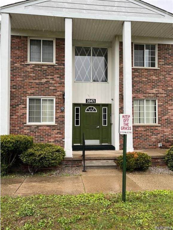 39471 Van Dyke Avenue - Photo 1