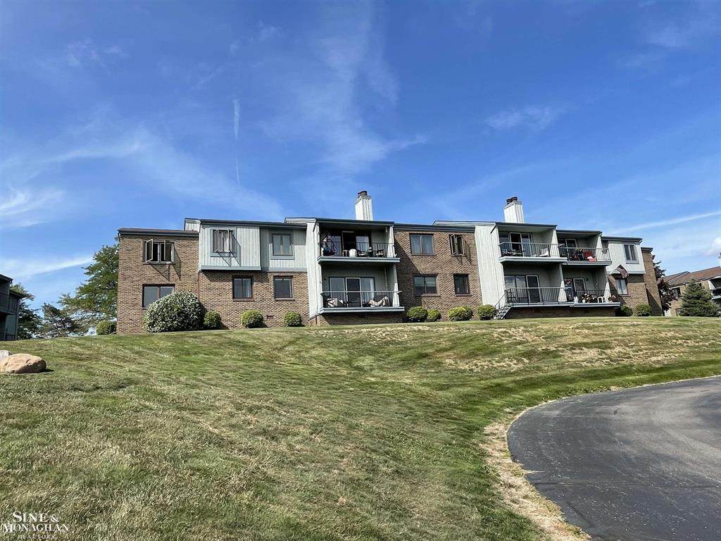 1715 River Rd #11 - Photo 1