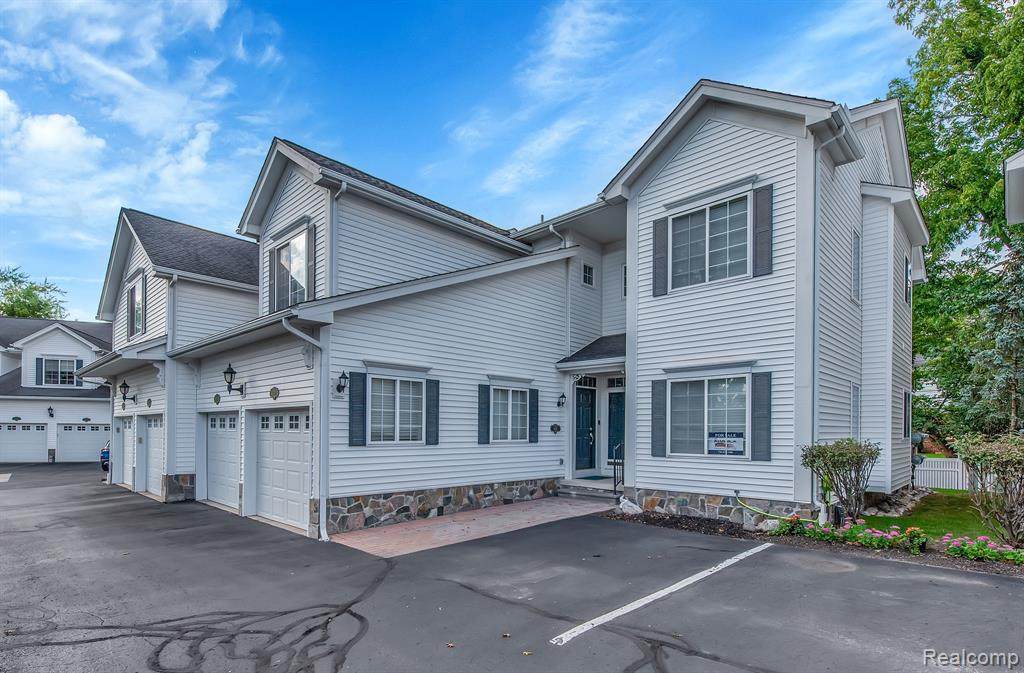 1690 Cassady Place Drive - Photo 1