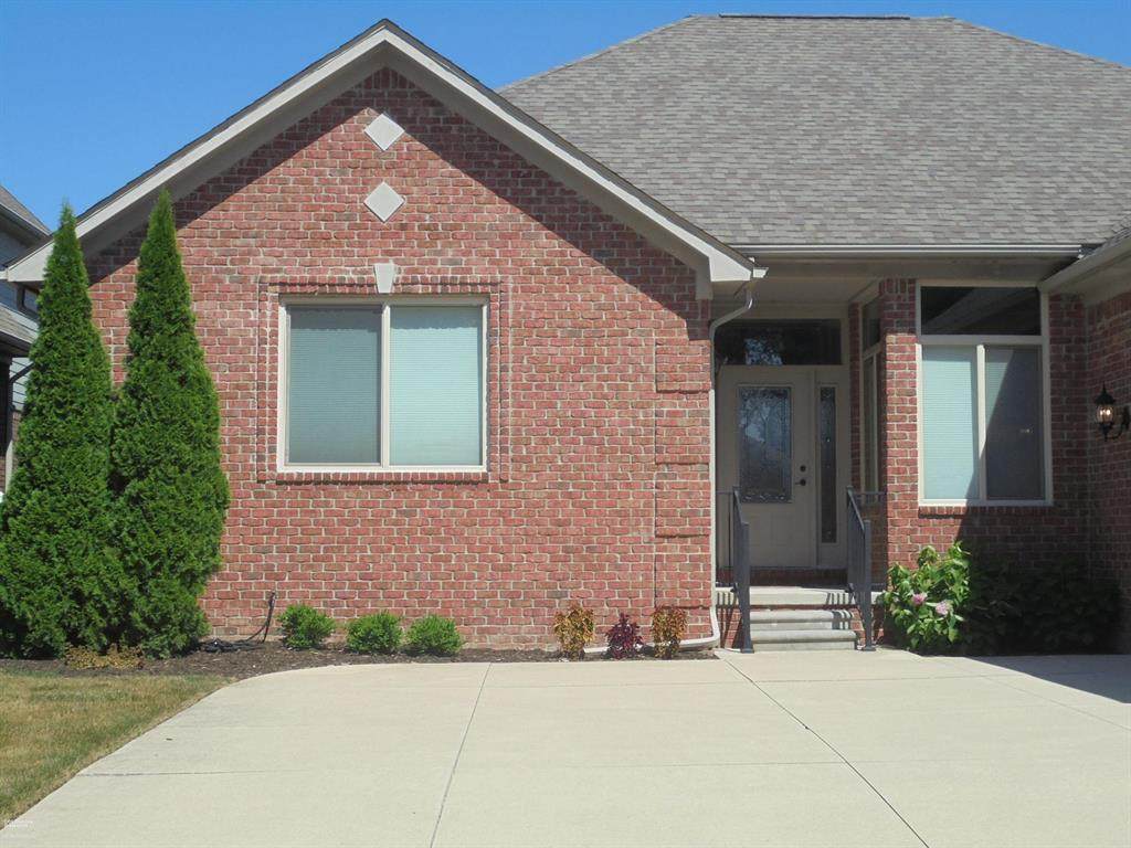 58868 Gallery Court - Photo 1