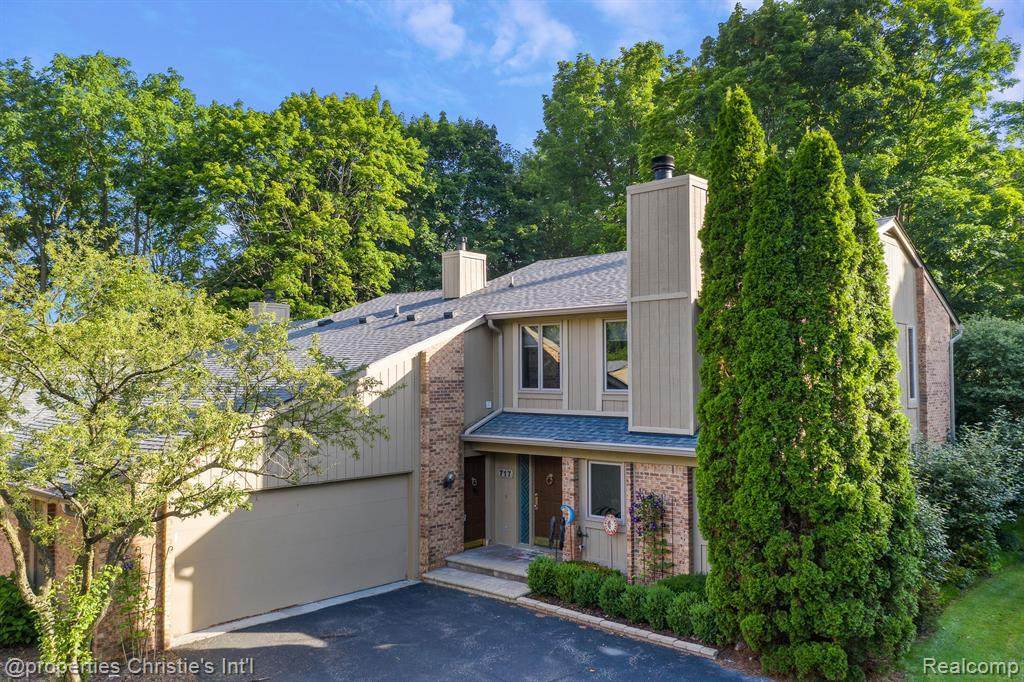717 Arbor - Photo 1