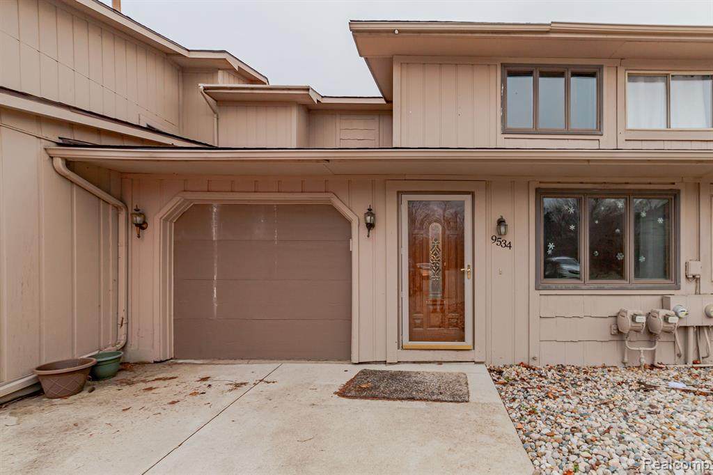 9534 Fenhill Drive - Photo 1