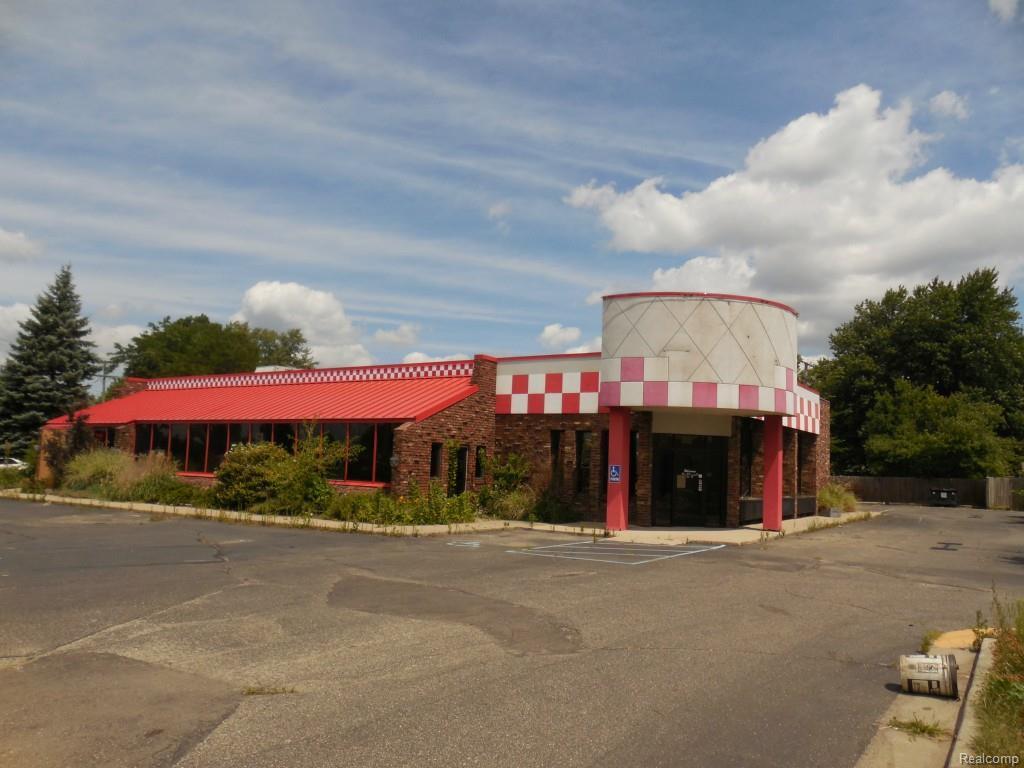2490 Dixie Hiwy - Photo 1