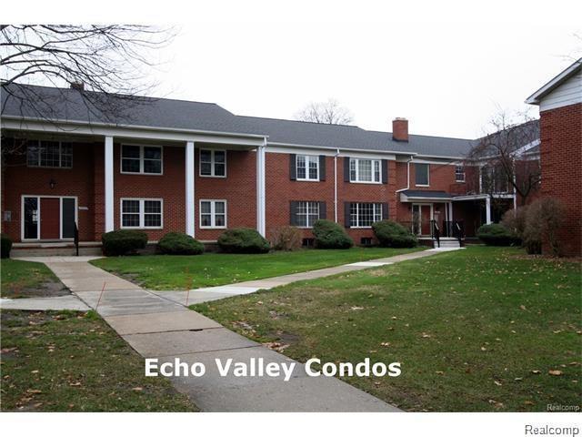 27654 Echo - Photo 1