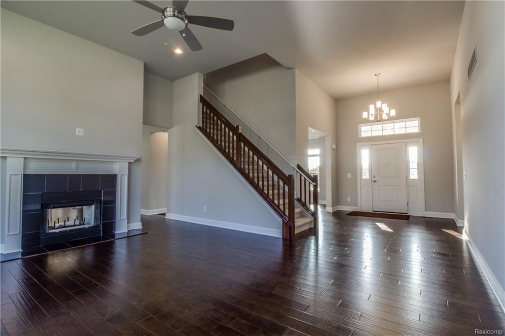 10138 Cliff View Crt - Photo 1