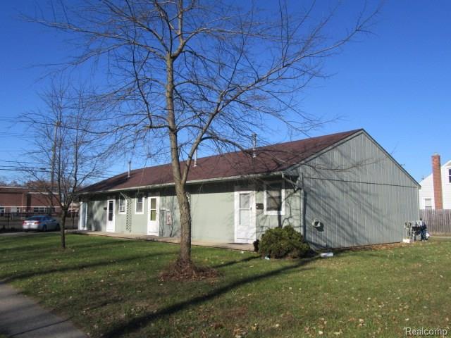 34700 Forest St - Photo 1