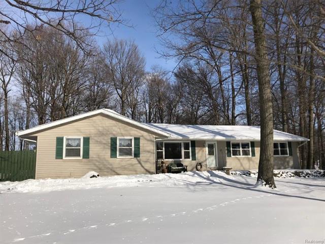 1275 Maple Grove Rd - Photo 1