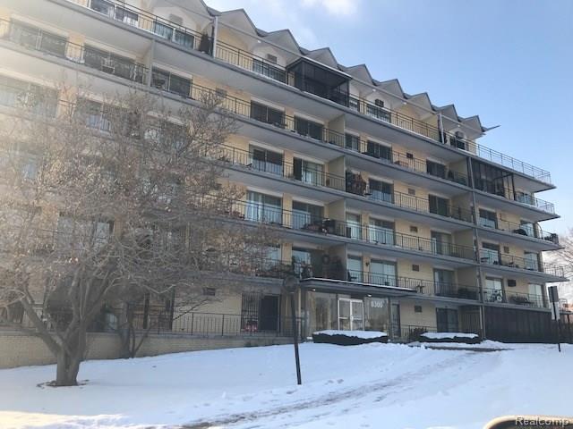 8300 Jefferson Ave - Photo 1