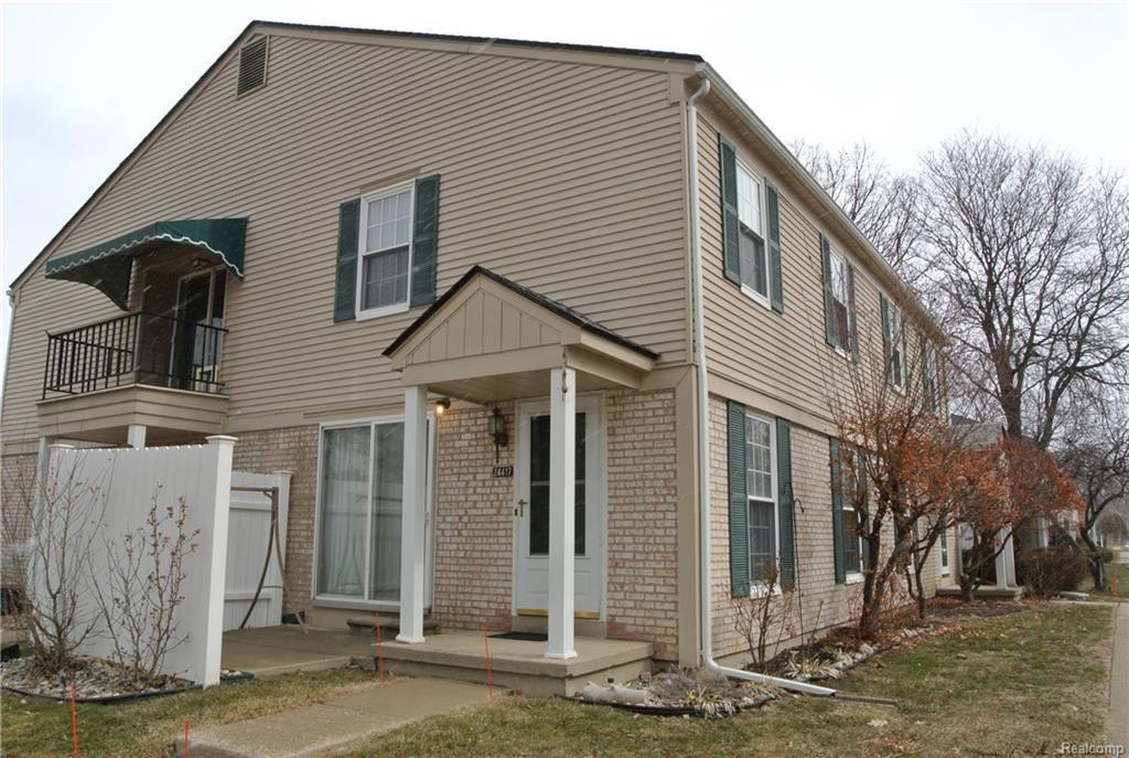 24417 Meadowbridge Dr - Photo 1