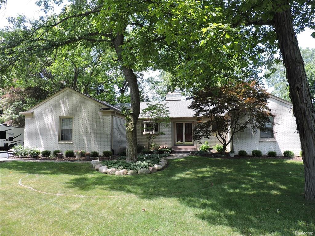 23326 Lowrie St - Photo 1