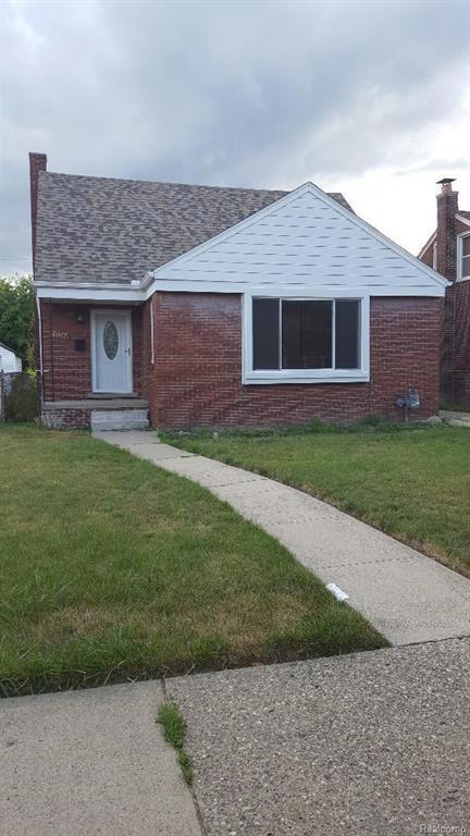 11417 Grandville Ave W - Photo 1