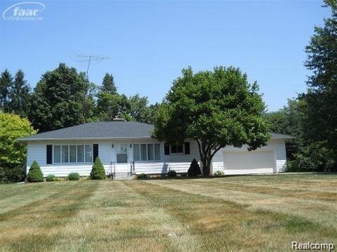 6286 Calkins Rd - Photo 1