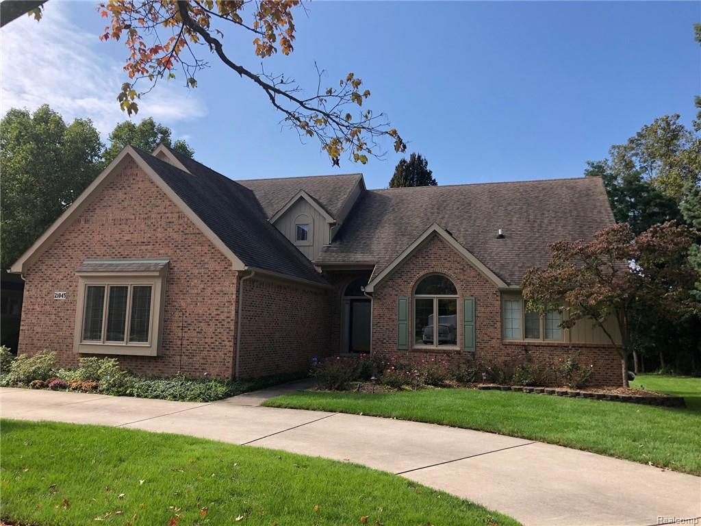 21045 Chase Dr - Photo 1