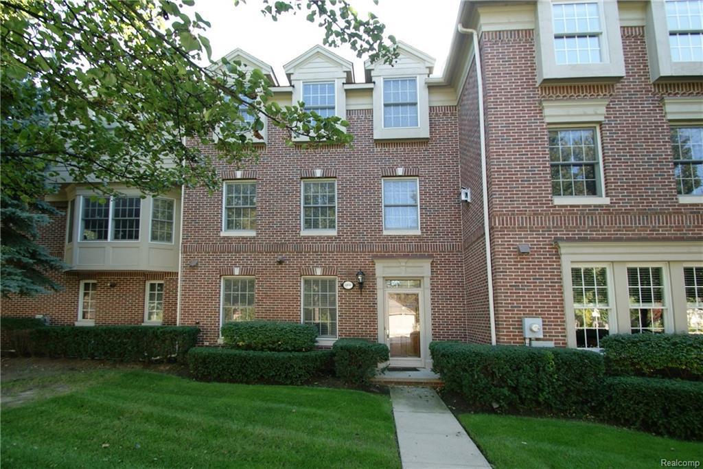 801 Sherman Dr - Photo 1