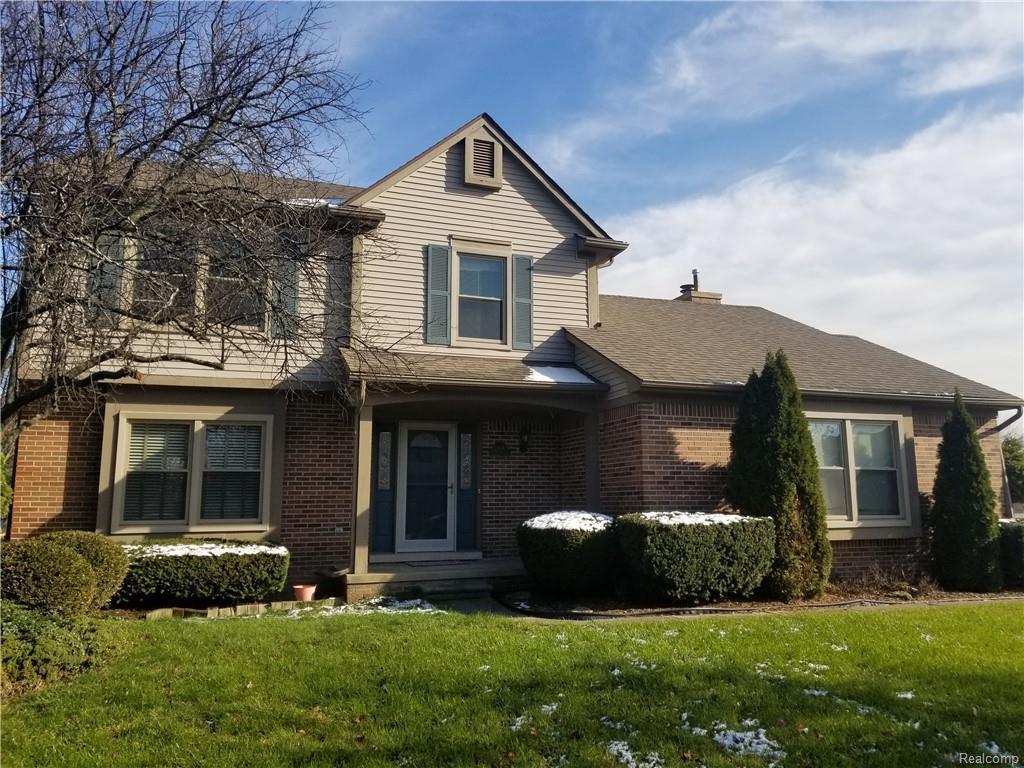 6904 Fox Hills Rd - Photo 1