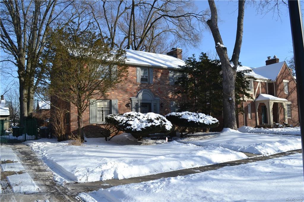 16544 Huntington Rd - Photo 1