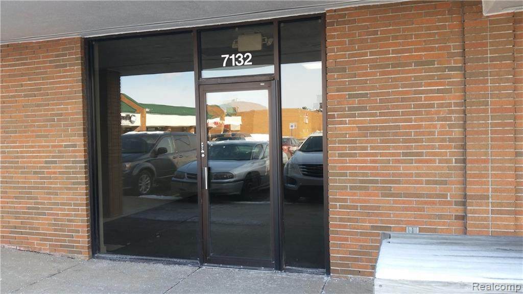 7088 Highland Road - Photo 1