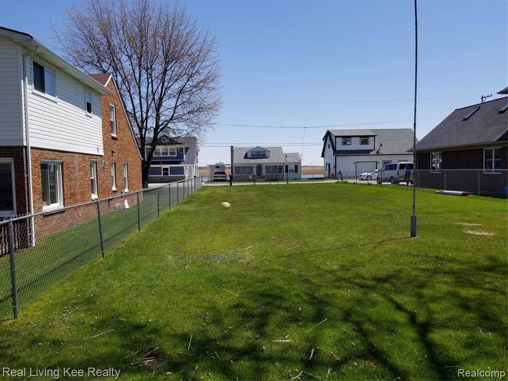 8029 Anchor Bay Dr - Photo 1 8029 Anchor Bay Dr - Photo 1