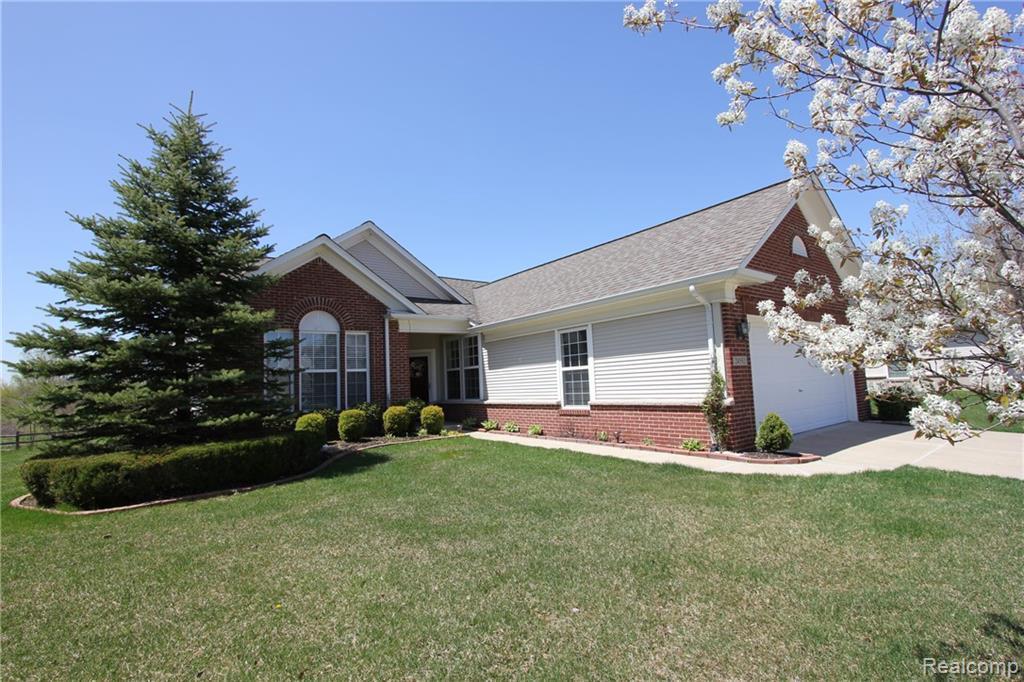 24552 Grand Traverse Ave - Photo 1