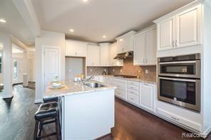 24008 Seminole Crt - Photo 1