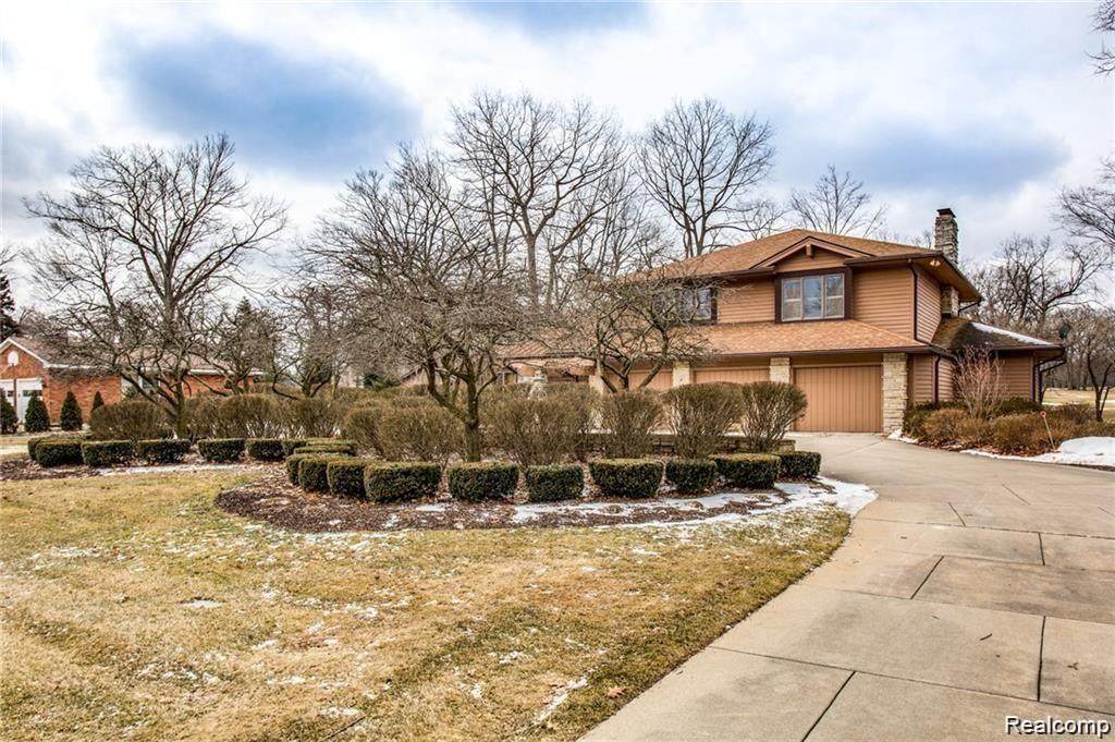 4131 Fairway Dr - Photo 1