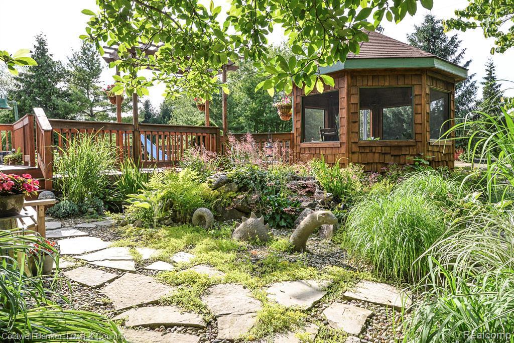 2881 Jones Rd - Photo 1