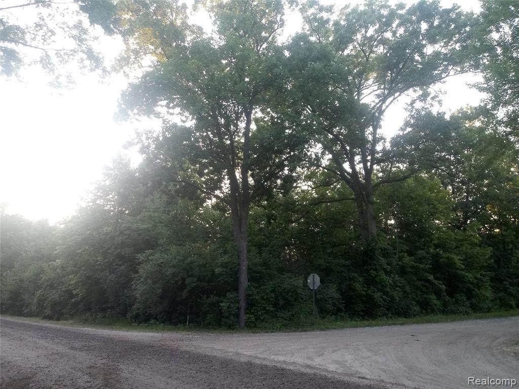 2185 Armond Rd - Photo 1