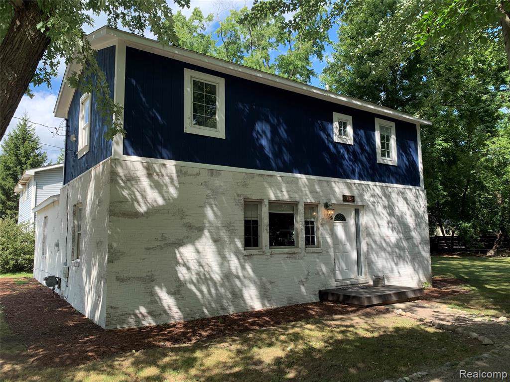 9734 Portage Lake Ave - Photo 1