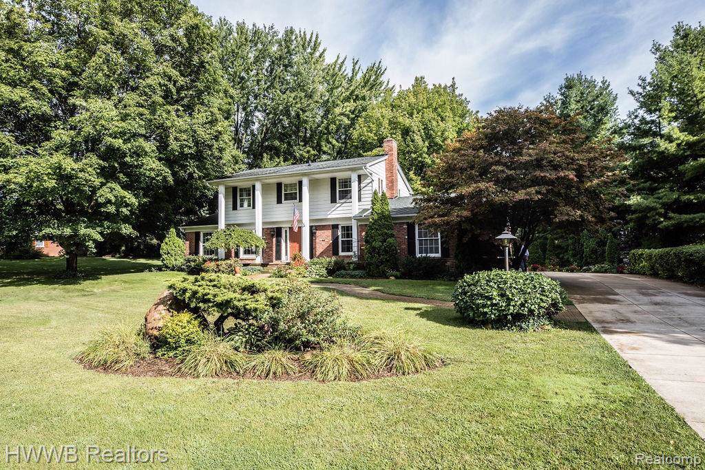 45142 Galway Dr - Photo 1