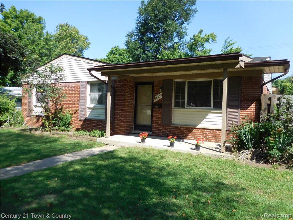 38432 Grandon St - Photo 1