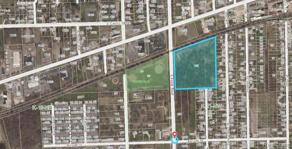 199 Ford Blvd - Photo 1