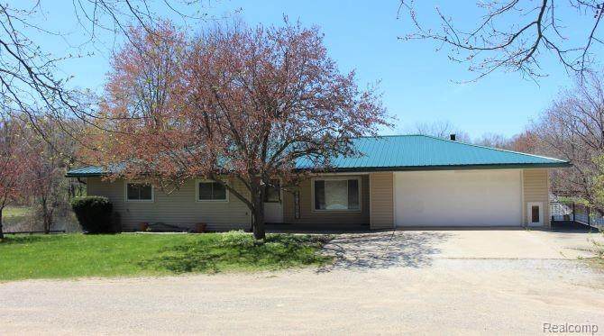 3332 Lake George Rd N - Photo 1