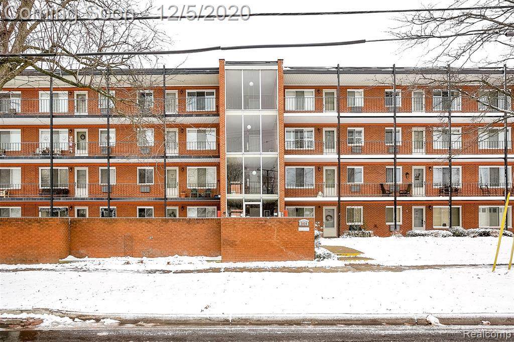 2820 Woodslee Dr - Photo 1